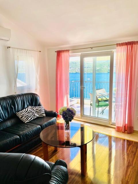 Apartments Bora Neum Buitenkant foto